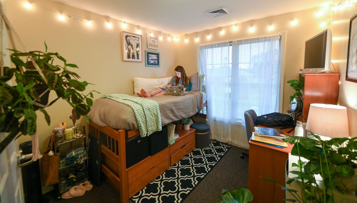 How Seniors at Robinson Are Decorating Their Dorms: